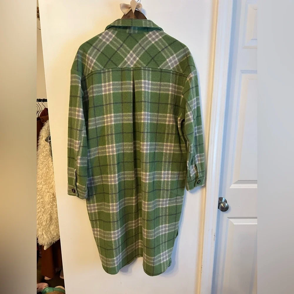 Green Plaid Women's Shacket - Picture 2 of 5